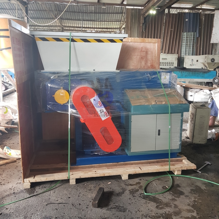 Single Shaft Shredder for Plastic Blocks/Lump