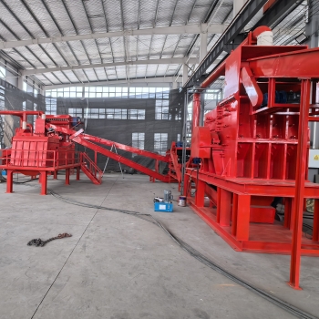 Test of scrap metal crushing and sorting production line customized by German customers
